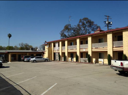 Town & Country Motel Livingston ภายนอก รูปภาพ