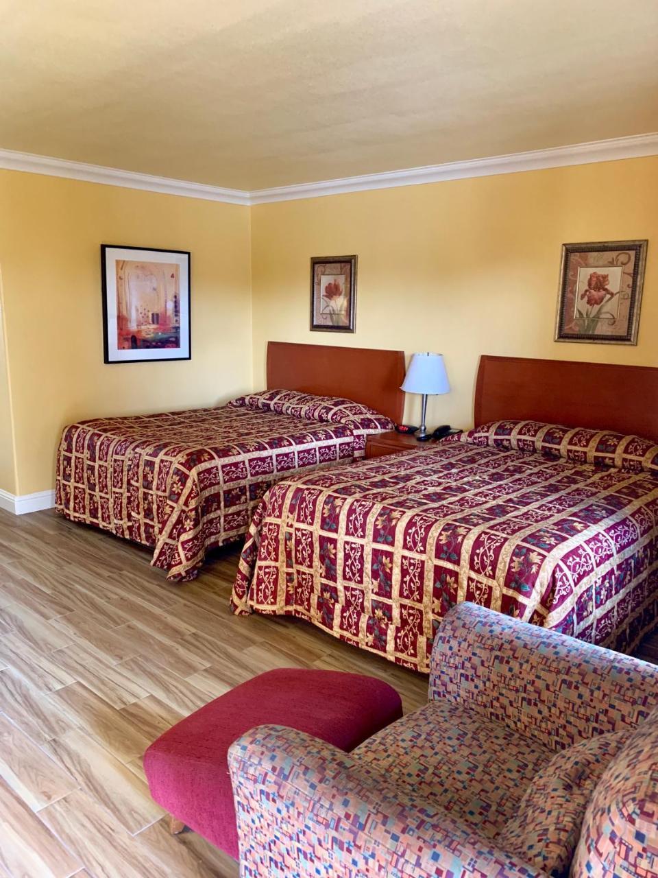 Town & Country Motel Livingston ภายนอก รูปภาพ